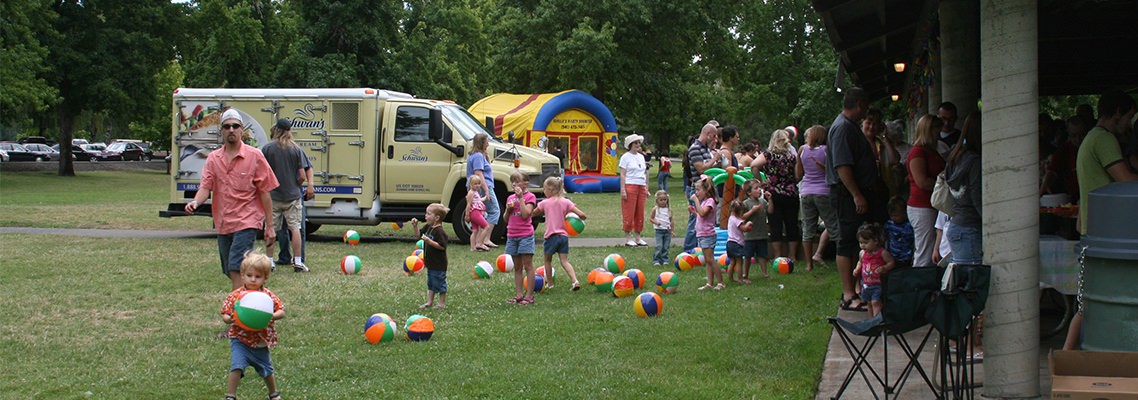 Photo of an Orenco company picnic